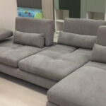 Serena Chaise Lounge Cinza Veludado com Sistemas Reclinaveis no Enosto e Bracos 4