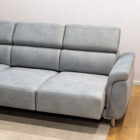 Sofa de Canto Husky Tecido Cinzento Pes Inox Vista Assento Deslizavel por Medida Crispalmovel