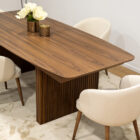 Mesa de Jantar Oval Extensível Robinson